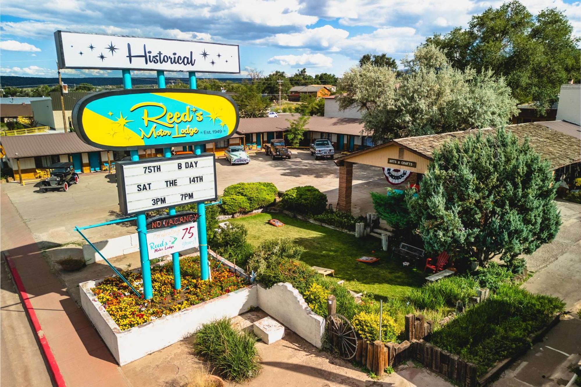 Reeds Hotel